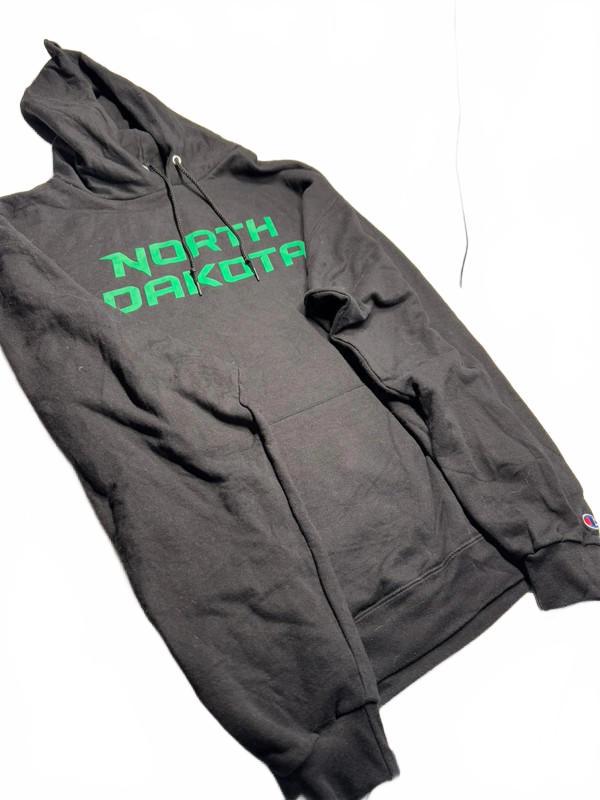 Vintage Champion North Dakota Hoodie – Black XXL